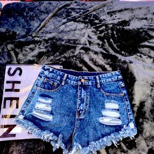 SHEIN Shorts Size 7/10